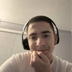 Charles photo on Jungo Live