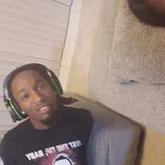 Buck And Britt :) photo on Jungo Live