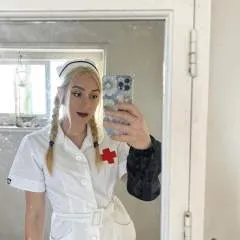 Elodie photo on Jungo Live