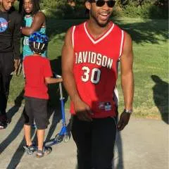 B photo on Jungo Live