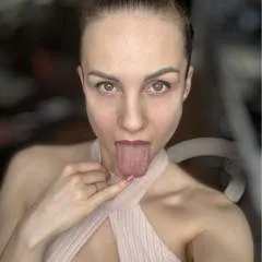 Mistress Suzan photo on Jungo Live