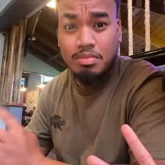 Lulu2turnt photo on Jungo Live