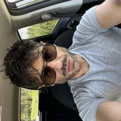 Larsa photo on Jungo Live