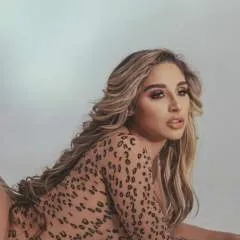 Mistresstina photo on Jungo Live