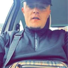 Josh photo on Jungo Live