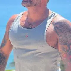 Danieldom11 photo on Jungo Live