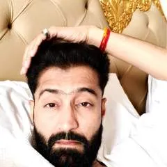 Vicky photo on Jungo Live