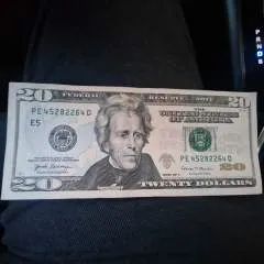 Parapl photo on Jungo Live