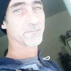 Riskybusiness photo on Jungo Live