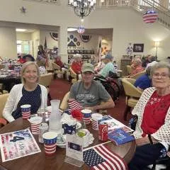 Caroline photo on Jungo Live