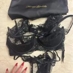 Misscourtneyukmisscourtney Professional Dominatri photo on Jungo Live