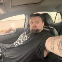 Alec photo on Jungo Live