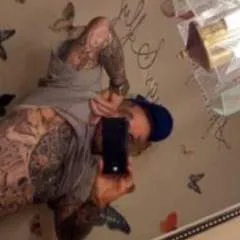 Fun Couple Here photo on Jungo Live