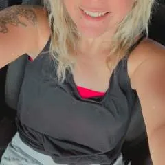 Fun Couple Here photo on Jungo Live