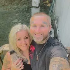 Fun Couple Here photo on Jungo Live