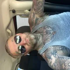 Fun Couple Here photo on Jungo Live