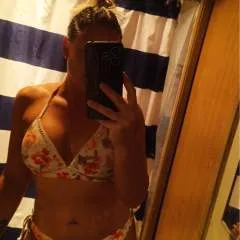 Playmate.... photo on Jungo Live