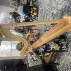 Caroline photo on Jungo Live