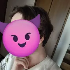 Raph.... photo on Jungo Live