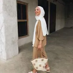 Sarah94z photo on Jungo Live