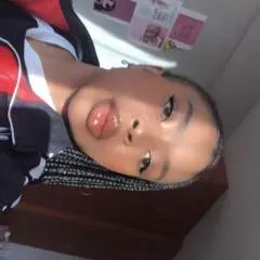 Abigail photo on Jungo Live