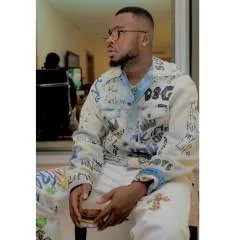 Brighten photo on Jungo Live