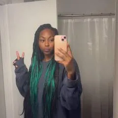 Urmommyk photo on Jungo Live