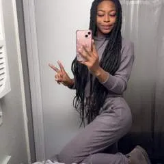 Urmommyk photo on Jungo Live