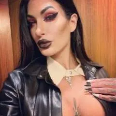 Evelynevwlyn photo on Jungo Live