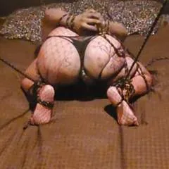 Sissy4u2pegg photo on Jungo Live