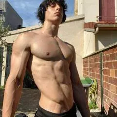 Luis Alexander photo on Jungo Live