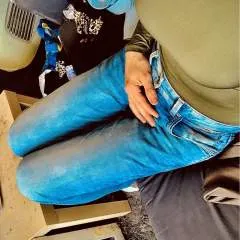 Fetishsubby photo on Jungo Live