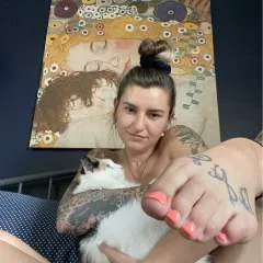 Queen Victoria photo on Jungo Live