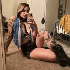 Queen Victoria photo on Jungo Live