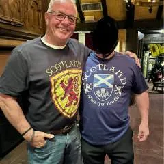 Yonilover photo on Jungo Live