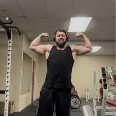 Kyle And Jess photo on Jungo Live