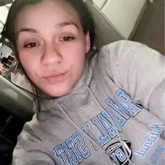 Tony-27olivia-26 photo on Jungo Live