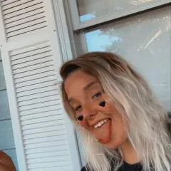 Mistressmaggie photo on Jungo Live