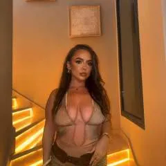 Bella photo on Jungo Live