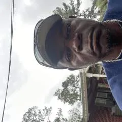 Stud photo on Jungo Live