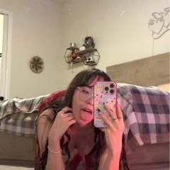 Domjosephine photo on Jungo Live