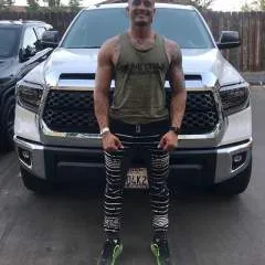 Peteyepes photo on Jungo Live