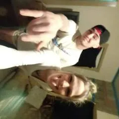 Troublecouple photo on Jungo Live