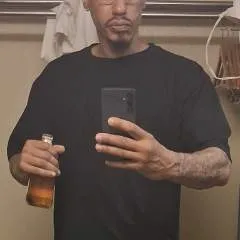 Bbc4u78 photo on Jungo Live