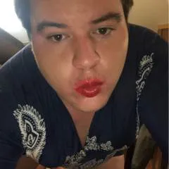 Lucylips photo on Jungo Live