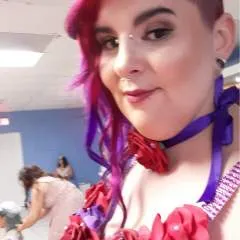 Harley Quinn And Deadpool photo on Jungo Live