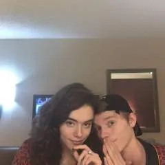 Liv&josh photo on Jungo Live