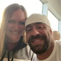 Zoom photo on Jungo Live