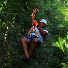 Mikeblk photo on Jungo Live