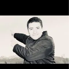 Revolyot photo on Jungo Live